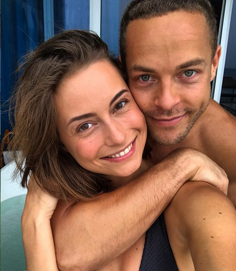 Andrej Mangold und Jennifer Lange im Liebesglück (agentlange/Instagram)